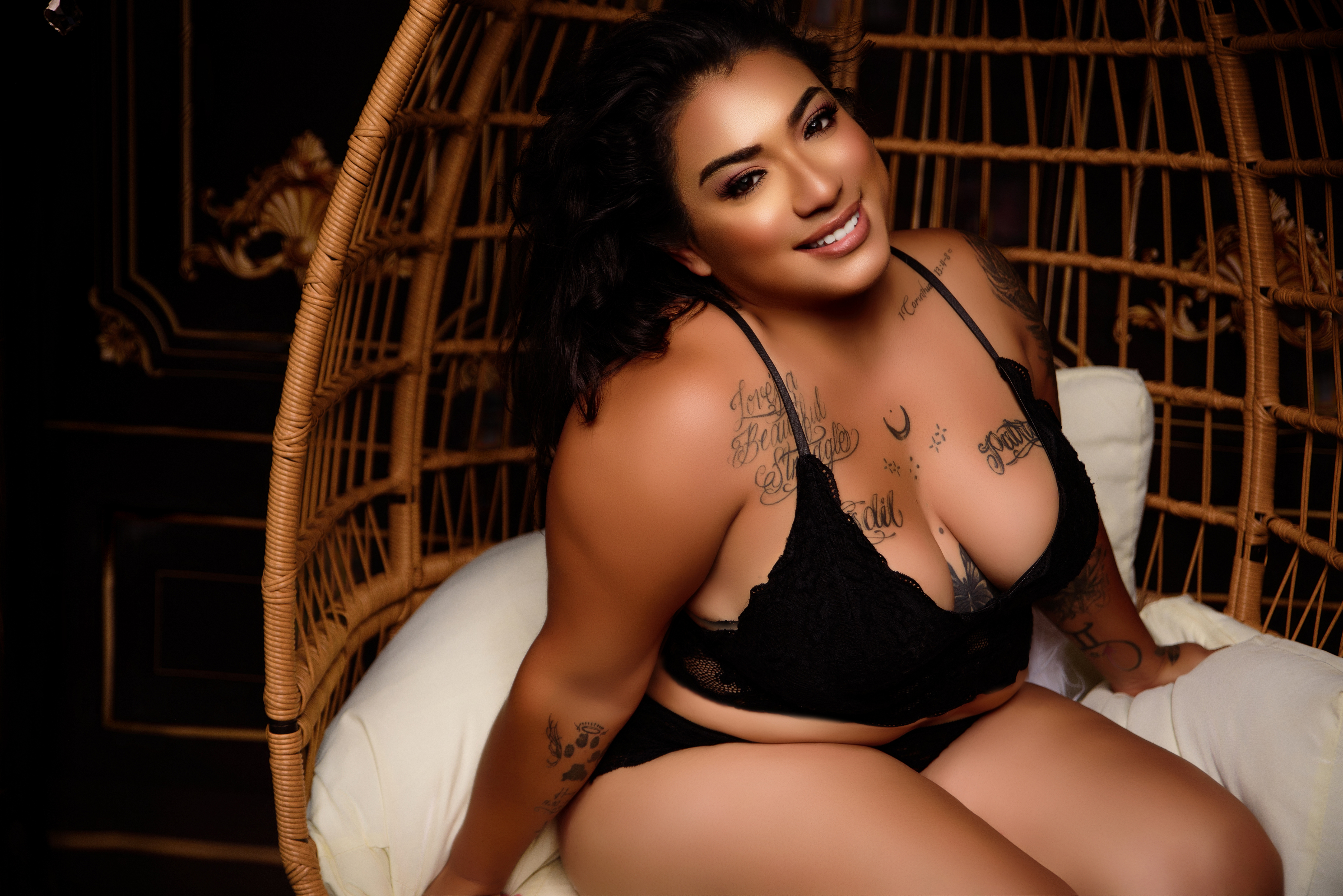 AZE 6442 — True Romance Boudoir